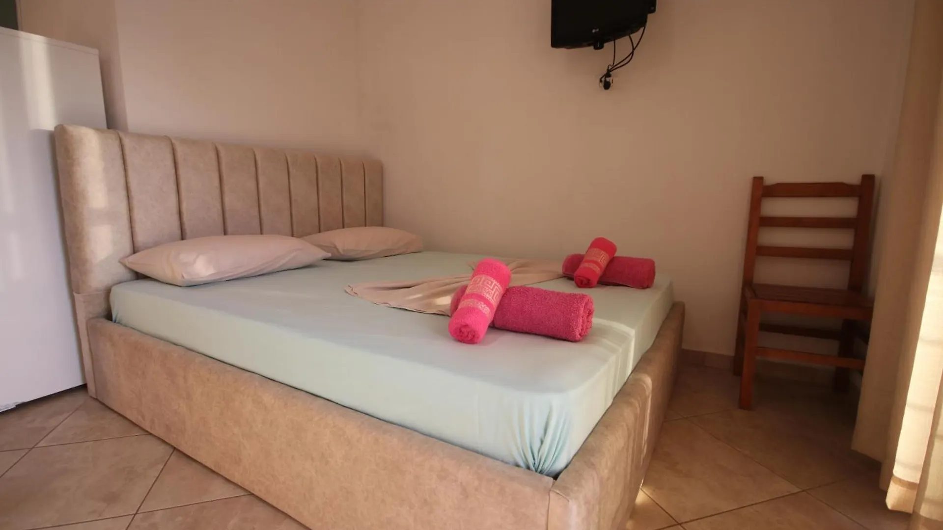 Rooms With View Himare Appartamento