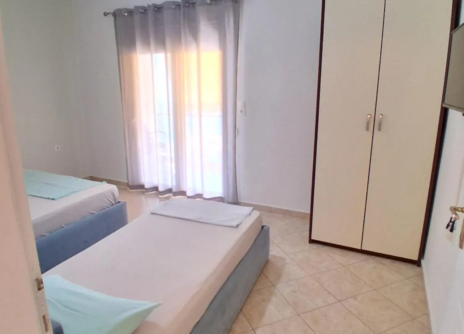 Rooms With View Χειμάρρα 0*,