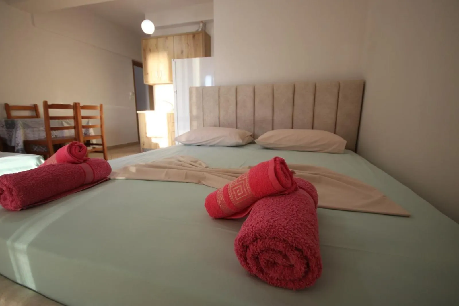 Rooms With View Himare 0*,  Albania