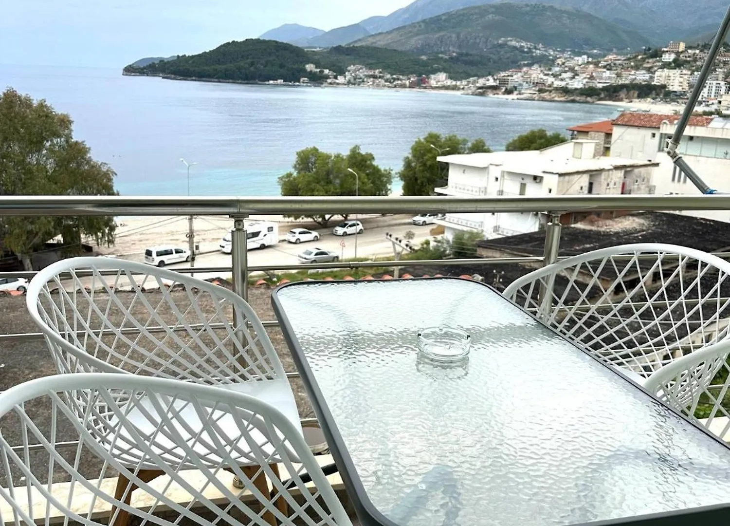 Rooms With View Himare 0*,